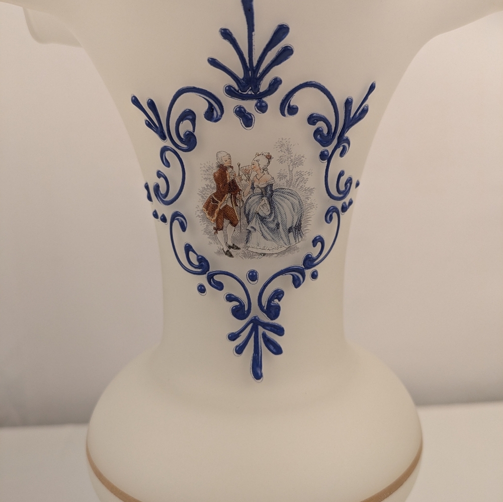 Vintage Frosted Glass Vases - Picture 6 of 10